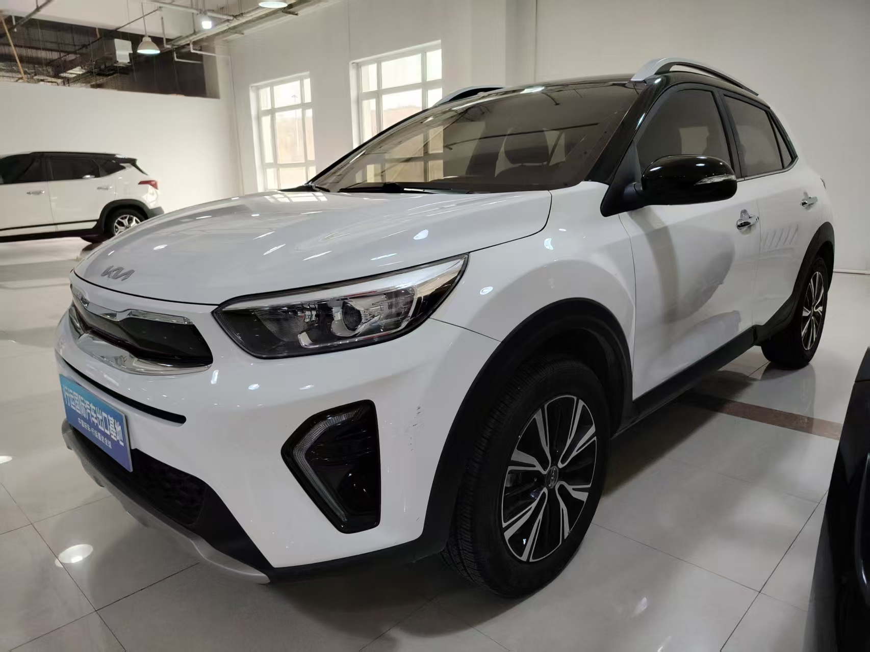  Kia KX1